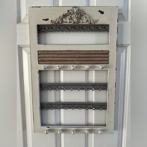 Beautiful vintage - look hanging jewelry organizer.  Brand new with tag!!!